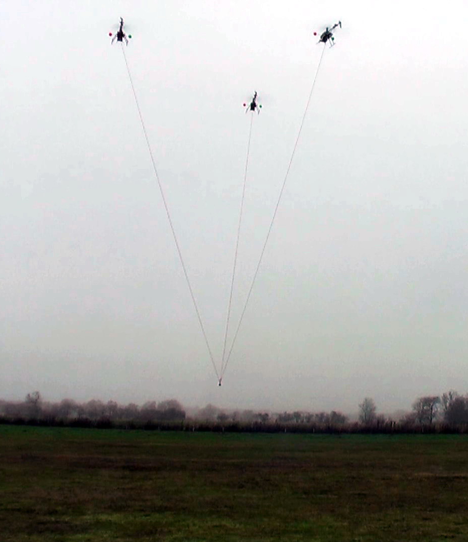 Lastentransport_3helis.jpg